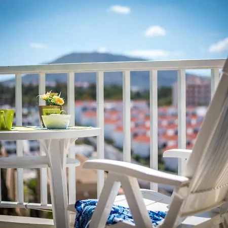 Very Central Apartment, Las Americas View! Apartman Arona